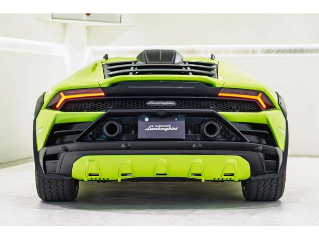 Lamborghini ウラカンステラート 9