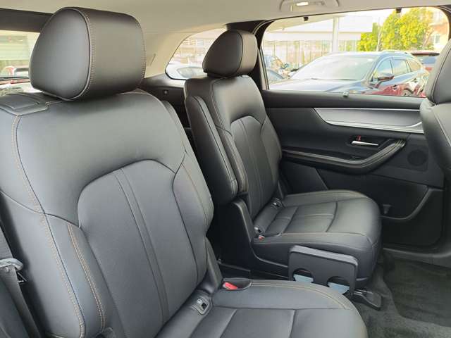 Mazda CX-80 12