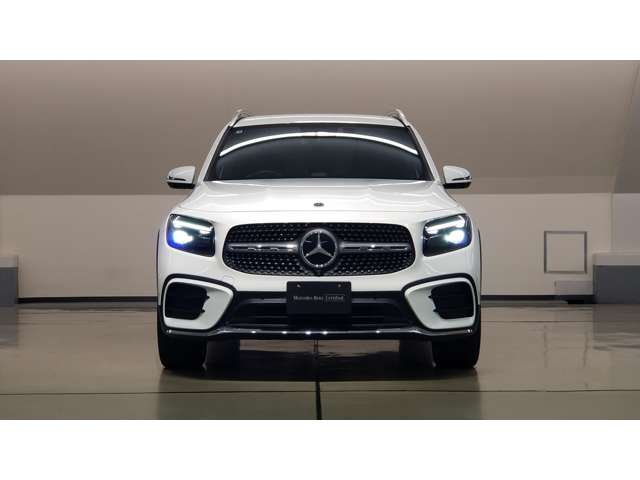 Mercedes-Benz GLB 5