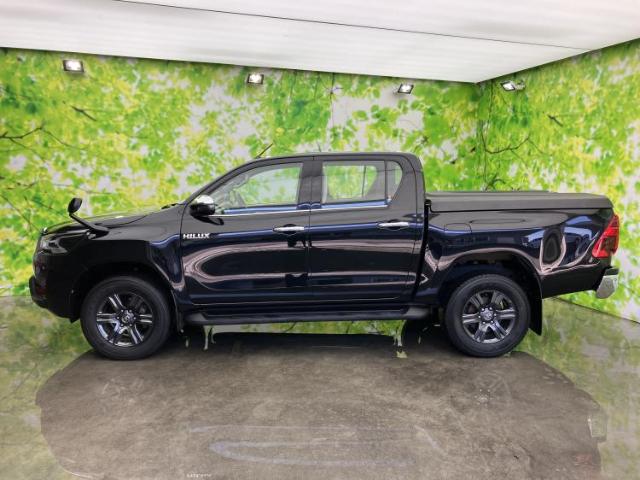 Toyota Hilux 5