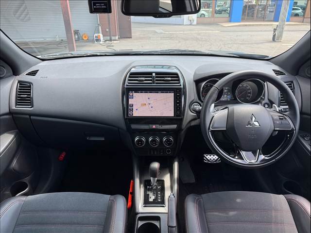 Mitsubishi RVR 2