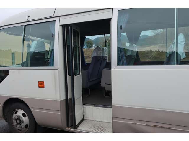 Hino Liesse II 10