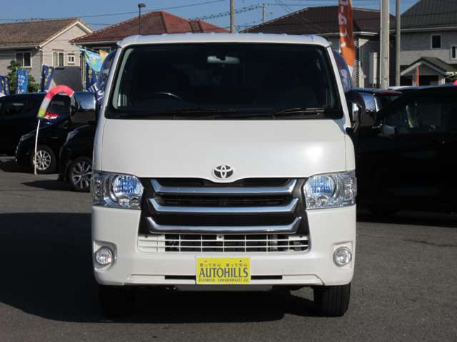 Toyota Hiace Van 2
