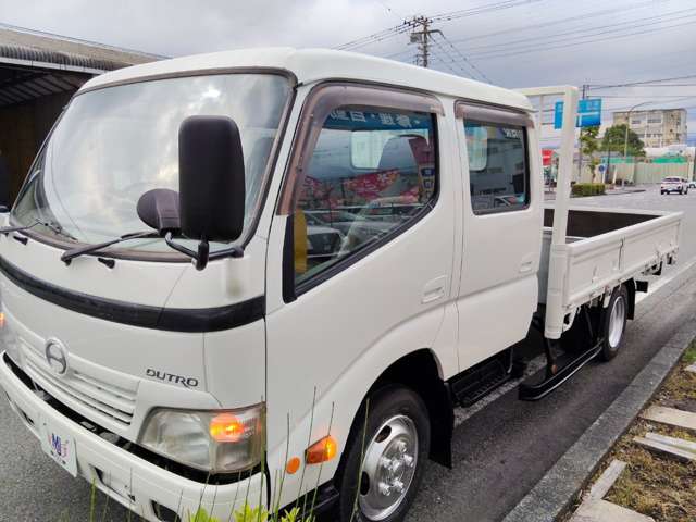 Hino Dutro 6