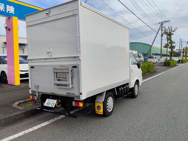 Mazda Bongo Truck 9