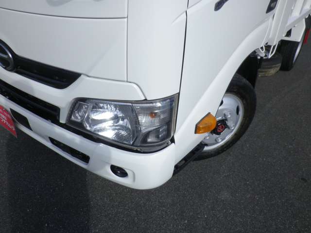 Hino Dutro 5