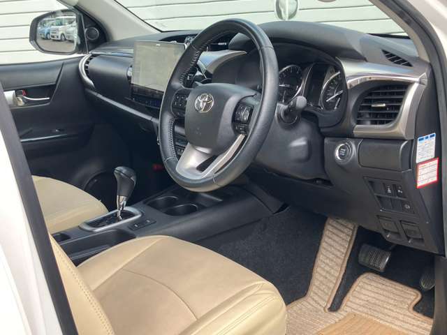 Toyota Hilux 11