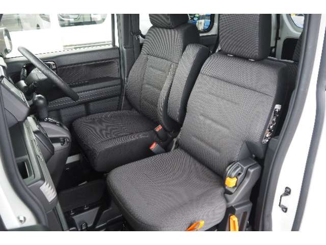 Honda N-VAN 12