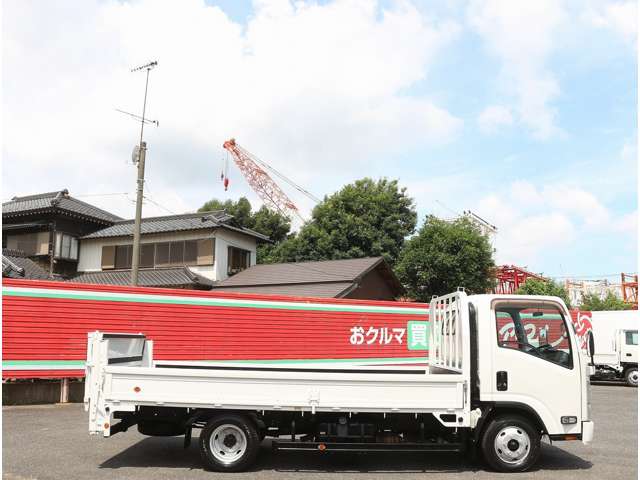 Isuzu Elf 8