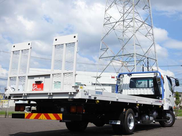 Mitsubishi Fuso Fighter 5