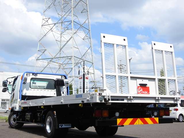 Mitsubishi Fuso Fighter 6