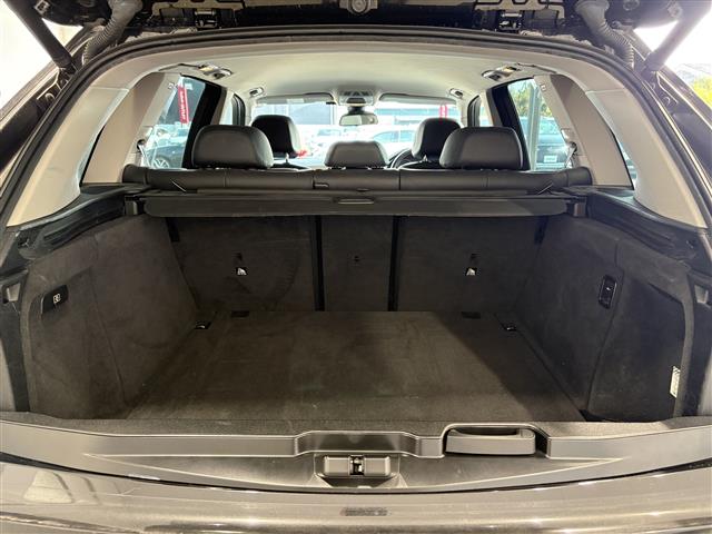 BMW X5 9