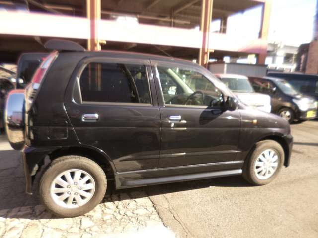Daihatsu Terios Kid 11