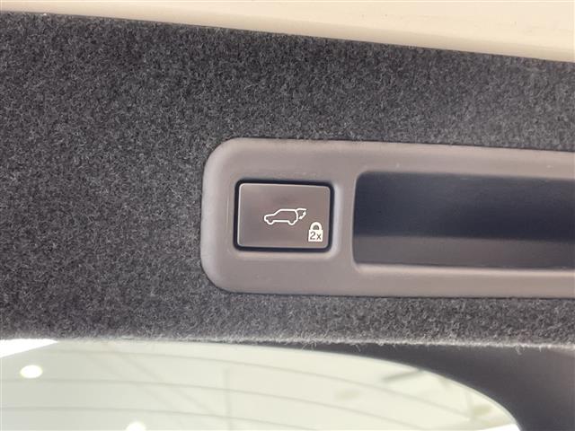 Lexus RX 8