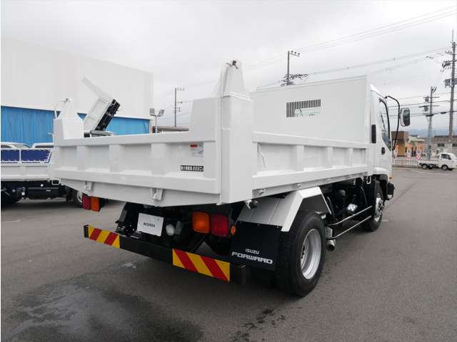 Isuzu Forward 6