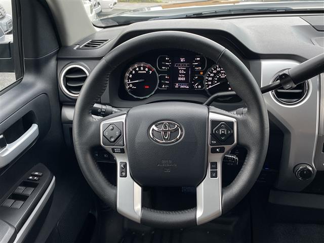 Toyota Tundra 6