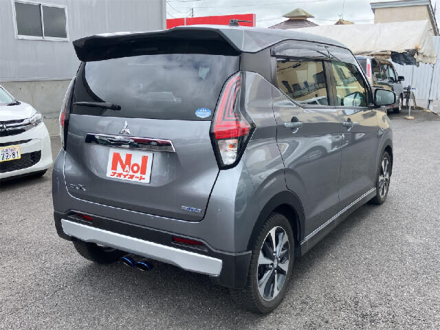 Mitsubishi eK X 4