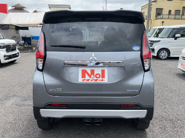 Mitsubishi eK X 5