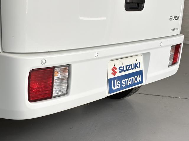 Suzuki Every 11