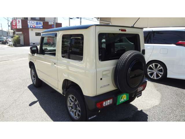 Suzuki Jimny 12