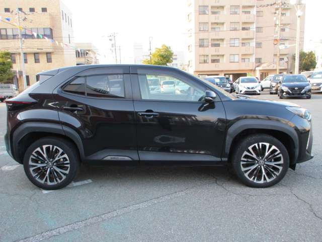 Toyota Yaris Cross 4