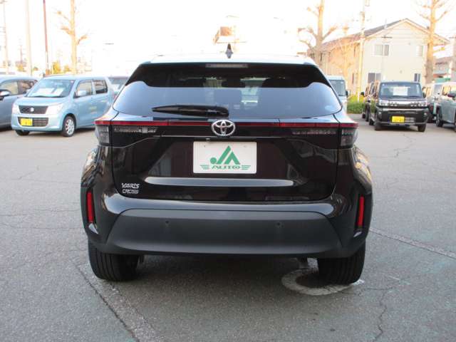Toyota Yaris Cross 8