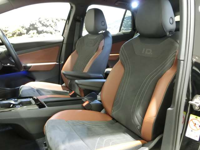 Volkswagen ID.4 12
