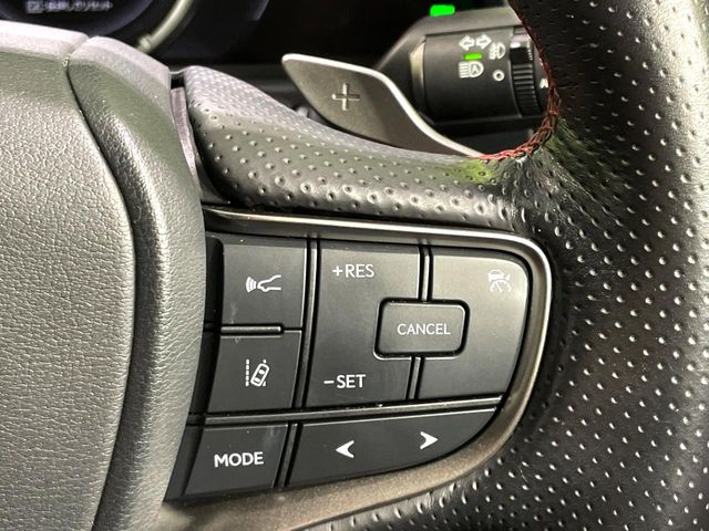 Lexus UX 7