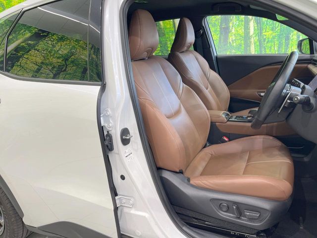 Lexus LBX 8
