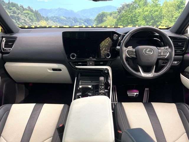 Lexus NX 2