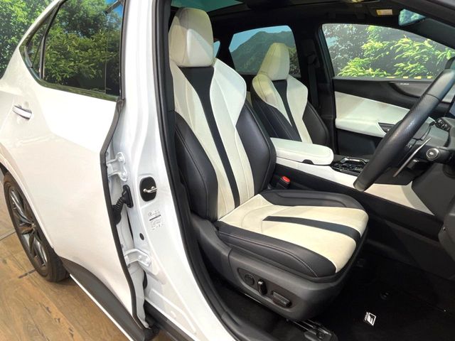 Lexus NX 8