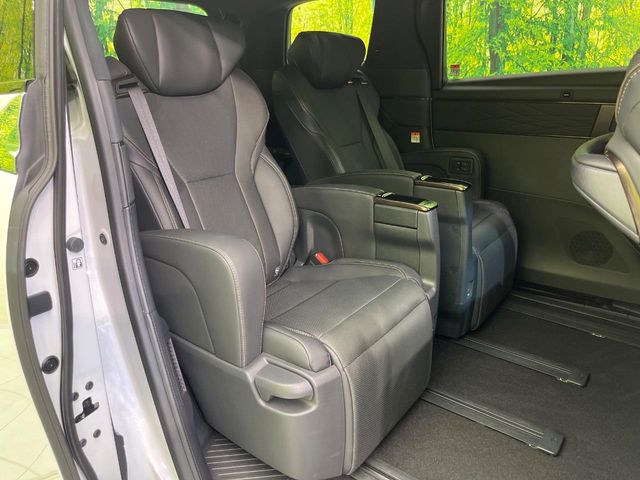 Toyota Alphard 10