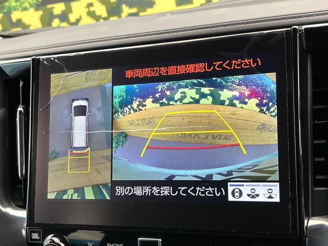 Toyota Alphard 6