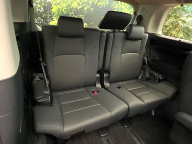 Toyota Alphard 10