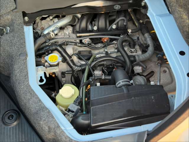 Daihatsu Hijet Cargo 2