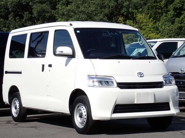 Toyota Town Ace Van 6