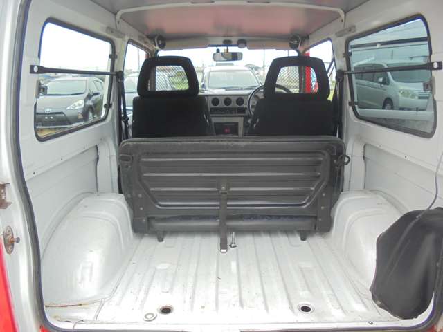 Suzuki Jimny 12