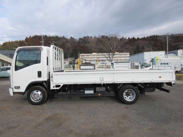 Isuzu Elf 5