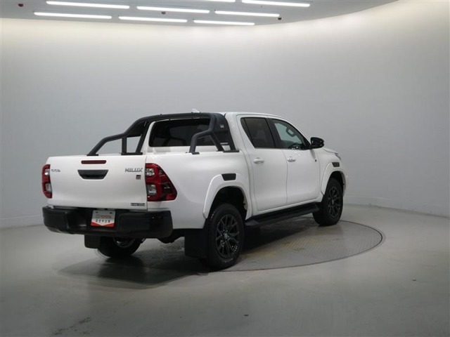 Toyota Hilux 7