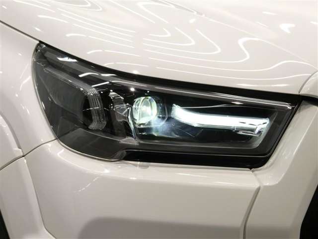 Toyota Hilux 10