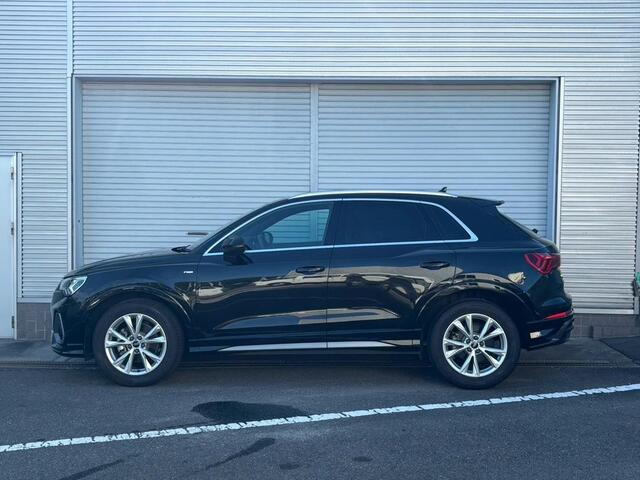 Audi Q3 3
