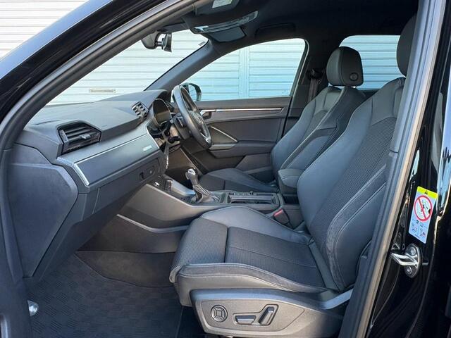 Audi Q3 8