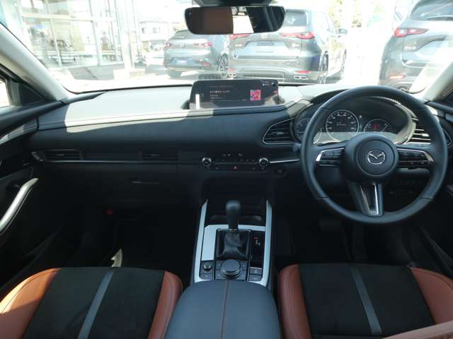 Mazda CX-30 10