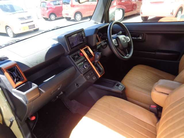Daihatsu Taft 9