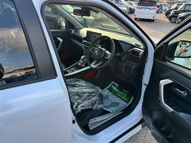 Toyota Raize 11
