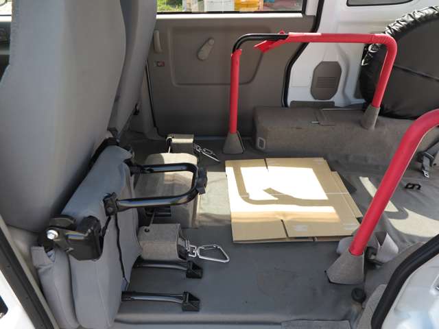Suzuki Every 8