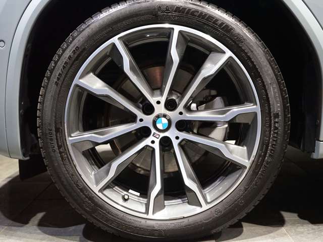 BMW X3 4