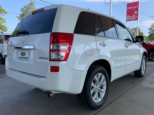Suzuki Escudo 7