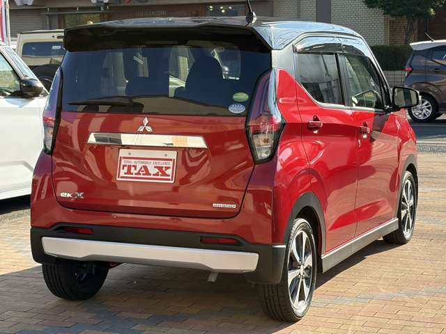Mitsubishi eK X 6