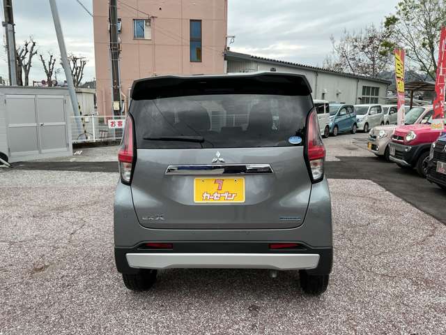 Mitsubishi eK X 4